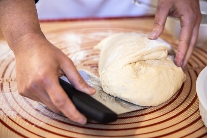 Pré-modelagem pão de fermentanao natural